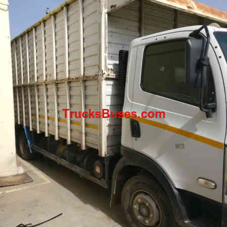 Tata Ultra 1014 Images